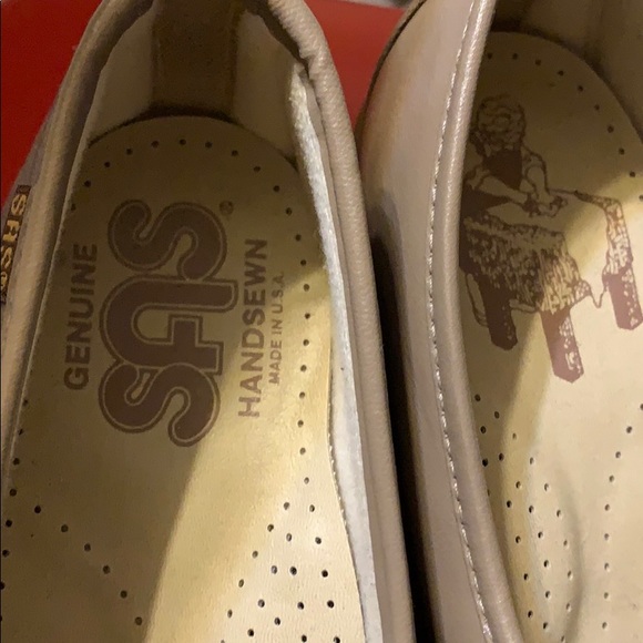 Genuine SAS  Handmade Shoes - Picture 3 of 6